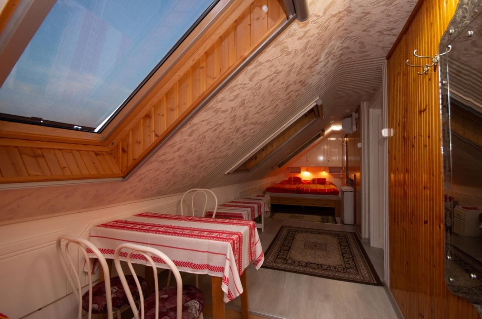Amalia Apartman Gyula Extérieur photo